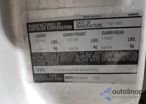 1989 Dodge Dynasty z USA, uszkodzony, nr VIN 1B3BC4634KD442902